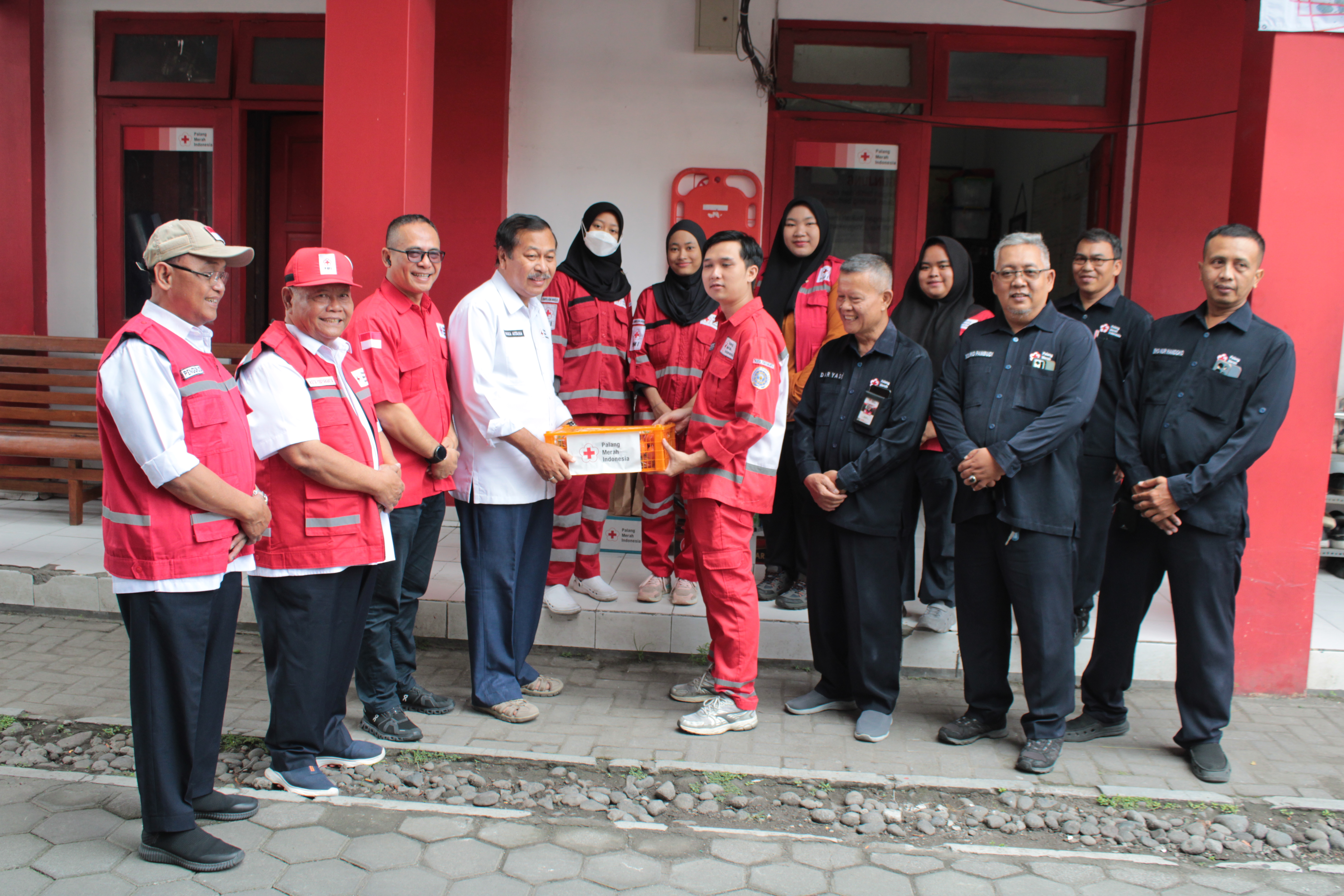 PMI Kota Yogyakarta Siagakan Personel Jelang Malam Tahun Baru, Terima Kunjungan Monitoring PMI DIY